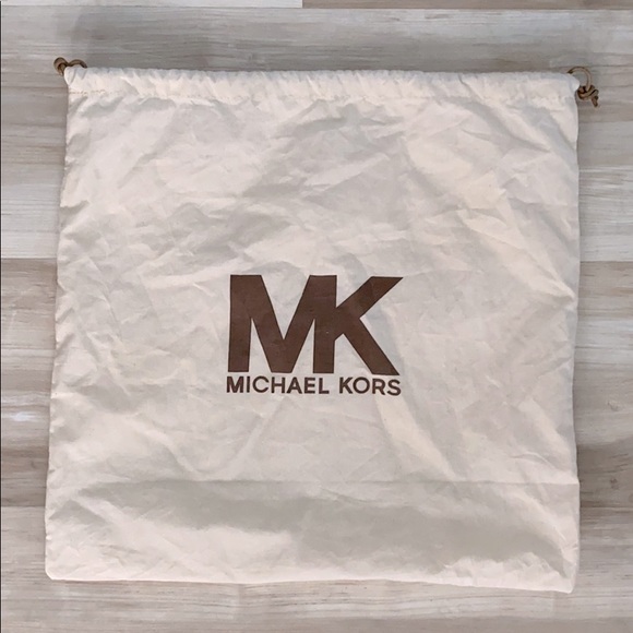 ❤️ Michael Kors Double Fold Over Clutch NWT - Picture 9 of 10